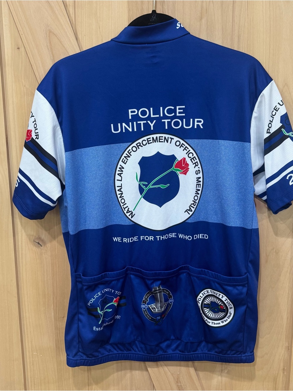 Suarez Police Full Zip Cycling Jersey Size Medium Police Unity Tour shirt - Picture 5 of 15
